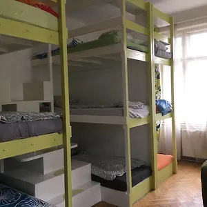 Hostel Chichilli Hostel Bécs